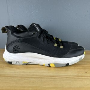 Under Armour Steph Curry 3Z5 Men Size 11.5 Sneakers